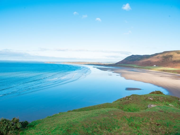 A UK seaside break with harbour views and coastal charm