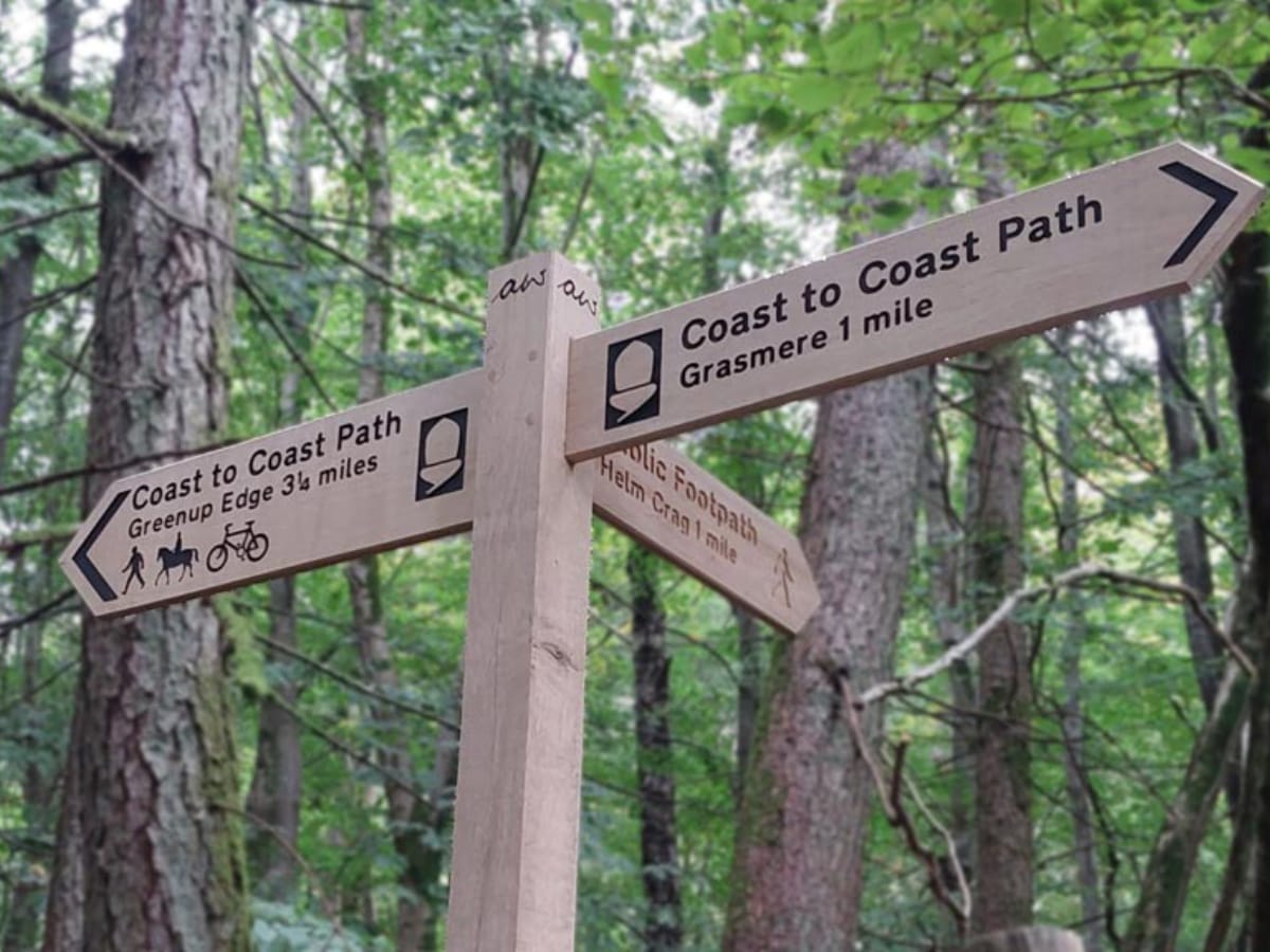 A UK walks and trails scene for fresh air, better views, and practical route planning